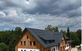 Apartmán SIX v Resortu pod Špičákem